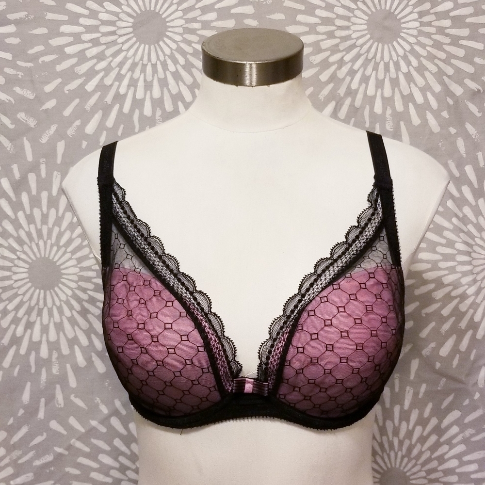 Chantelle 32ddd 32F # 3646 Pink Black Lace Overlay